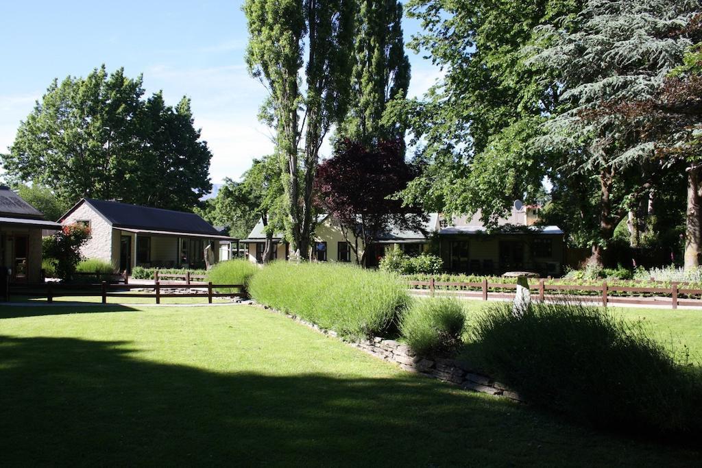 Shades Of Arrowtown Motel Bagian luar foto